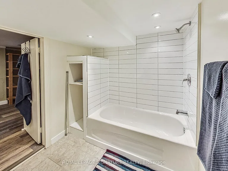 1 Milne Ave — Photo 7