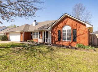 7006 Red Bud Dr, Fort Smith, AR 72916
