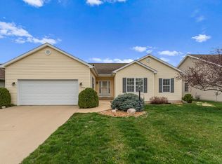 3906 Pebblebrook Ln, Champaign, IL 61822