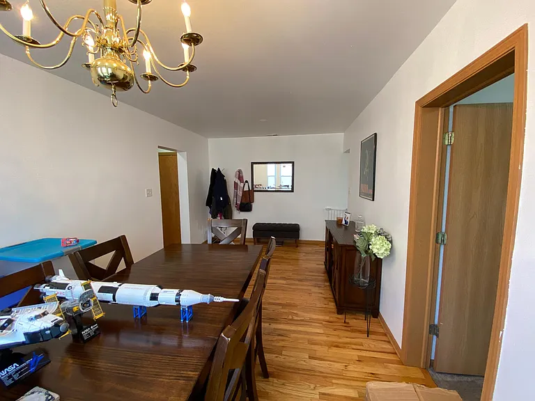 2920 W Shakespeare Ave — Photo 5