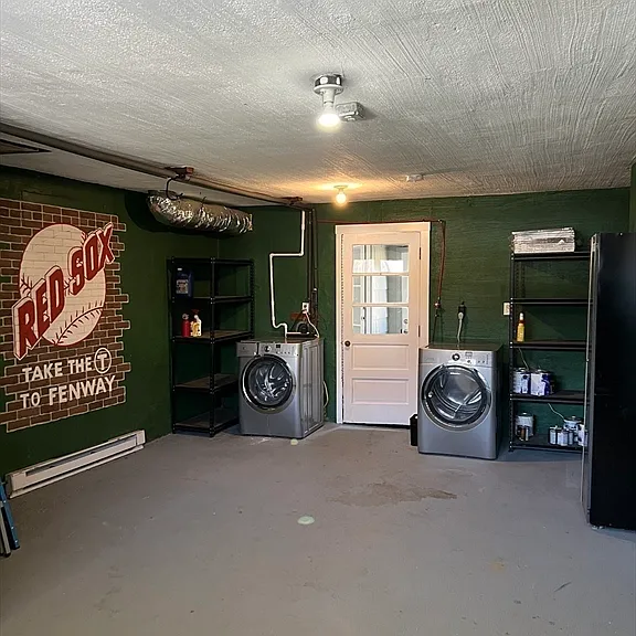 10 Terrane Ave — Photo 15
