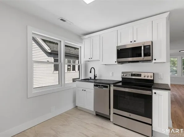 19 Willard St Floor 3, New Haven, CT 06515
