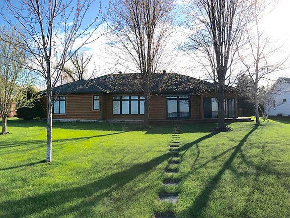 5th image of 1756 E Shore Dr