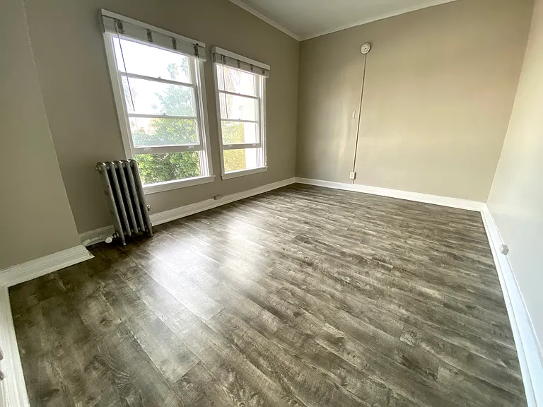 5613 Carlton Way #503 — Photo 4