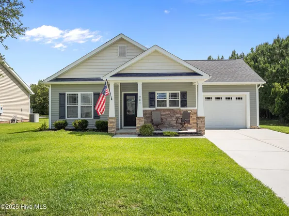 203 Low Country Lane, Swansboro, NC 28584