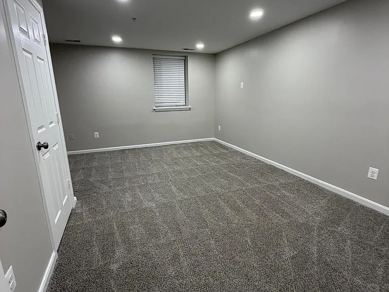 3423 Lindenwood Dr — Photo 20