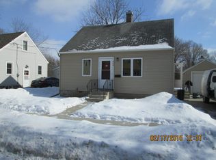 906 7th Ave NW, Rochester, MN 55901