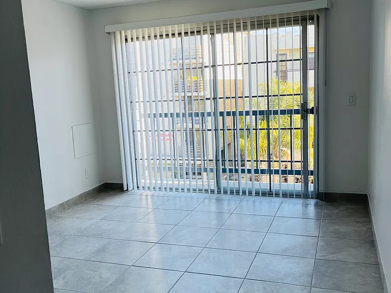 8513 Cedros Ave #2A — Photo 10