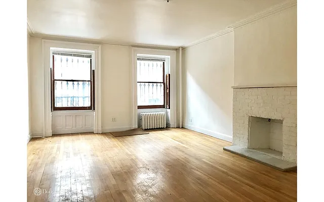 Rented by Douglas Elliman | media 21