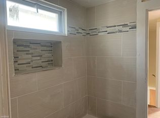 80 Bowen St, Hamden, CT 06514