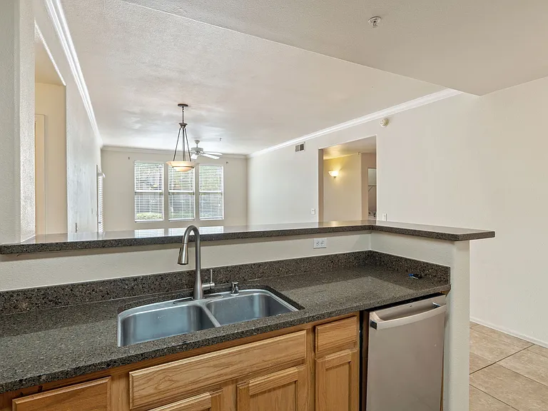 20100 N 78th Pl #1110 — Photo 21