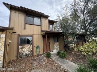 134 E Baywood Sq, Daytona Beach, FL 32119