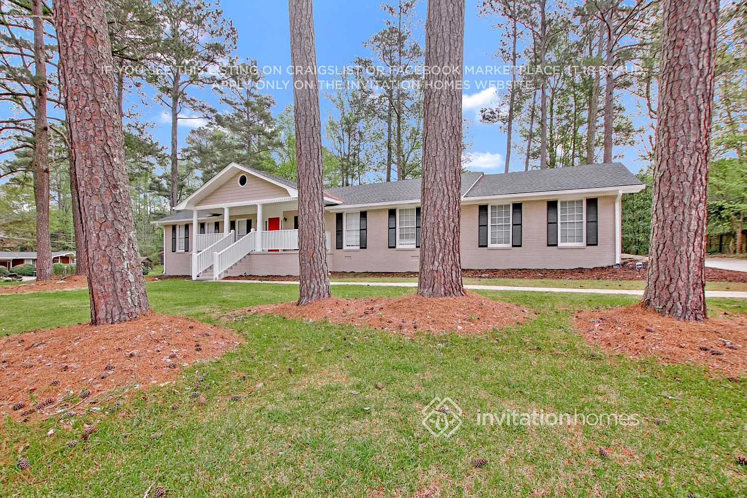 3190 Rockview Dr Lithonia, GA 30038 — Photo 2