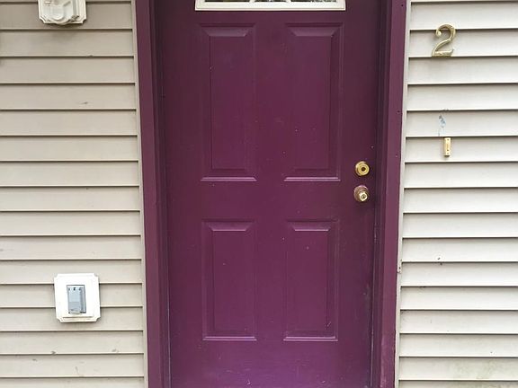 3rd image of 20 Majestic Woods Dr