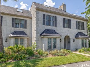 1035 Beachview Dr APT 204, Saint Simons Island, GA 31522