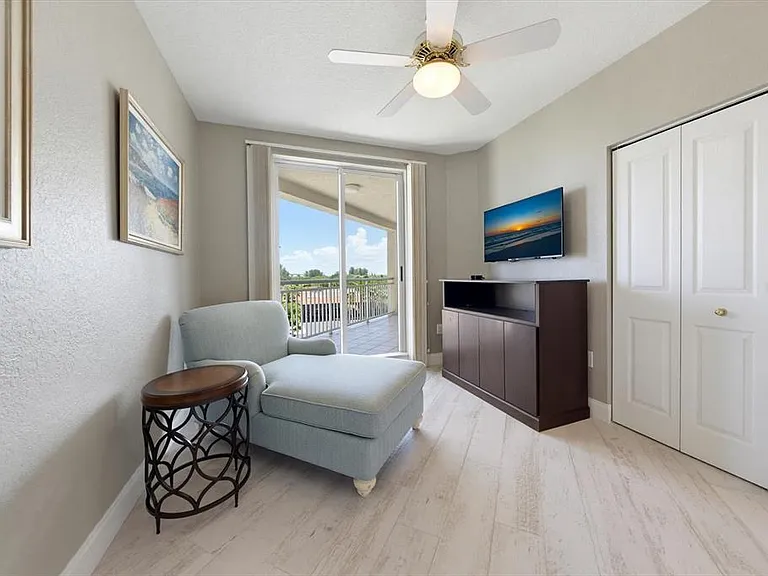 1170 Gulf Blvd #404 — Photo 33