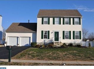 11 Ivy Ln, Burlington, NJ 08016