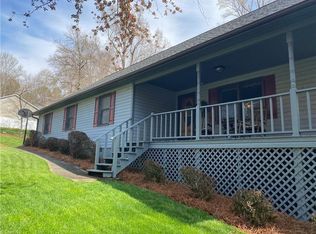 120 Holly Hill Dr, Elkin, NC 28621