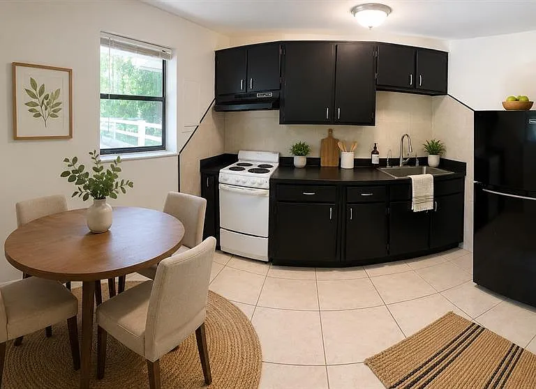 1735 Timocuan Way #B — Photo 6
