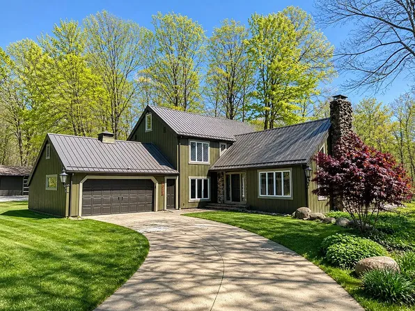14068 McCallum Ave NE, Alliance, OH 44601