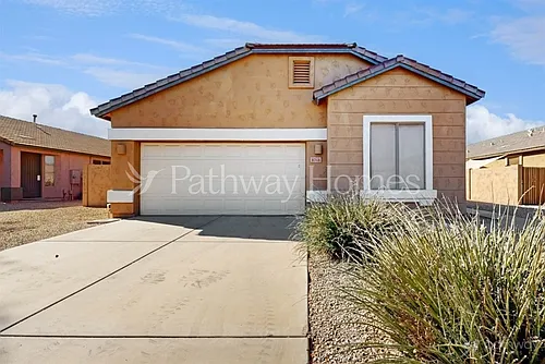 8718 N 57th Ln Photo 1