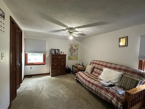 3 Horton Ln — Photo 7