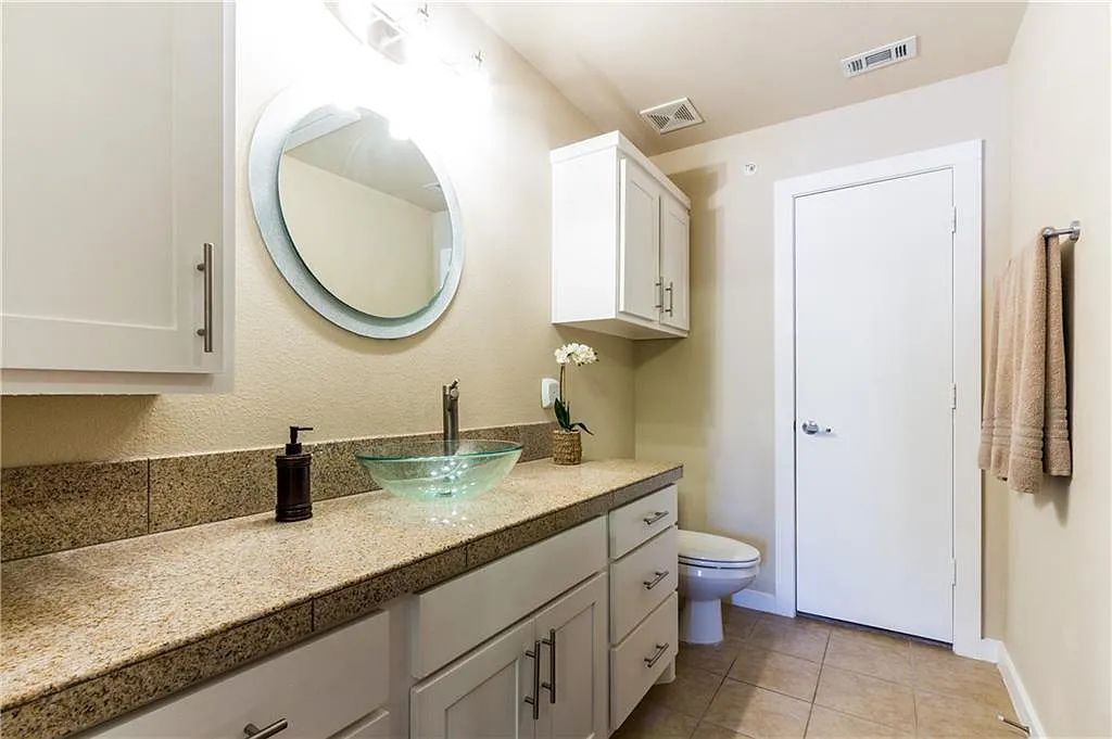 2 bed, 1764 sqft, $1,720 — Photo 3