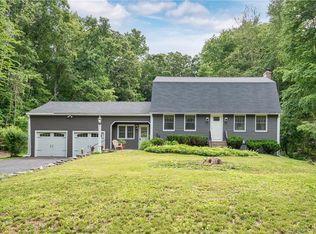 10 Victoria Ln, Marlborough, CT 06447