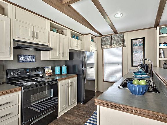 4th image of 5716 Arcadia Cir #14