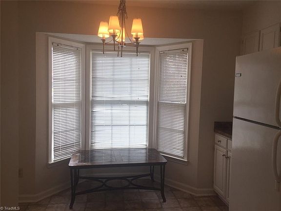 4th image of 2554 Cottage Pl