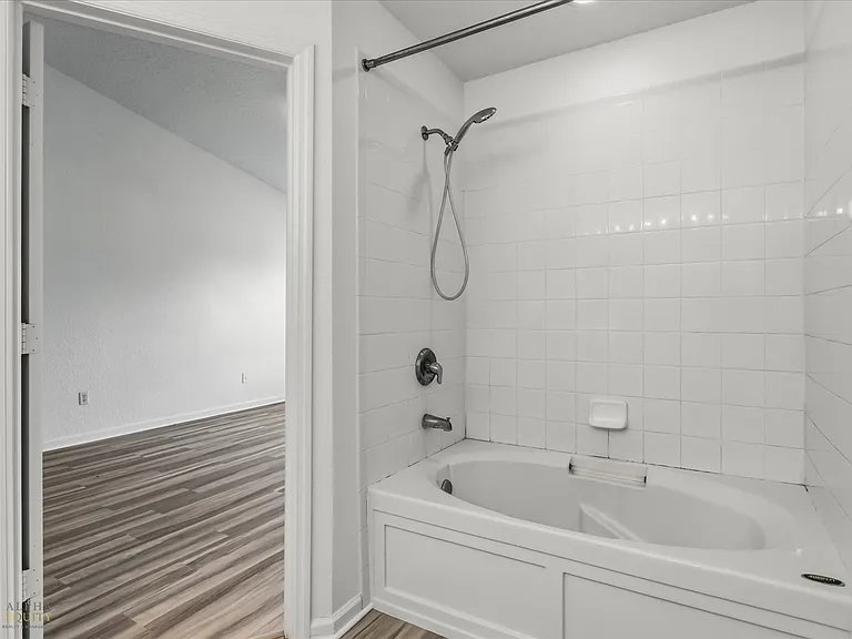 5012 Hawkstone Dr #A — Photo 11