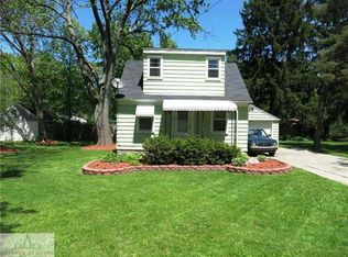1816 Hillcrest St, Lansing, MI 48910