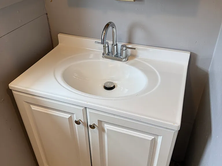 108 Hickory St — Photo 7