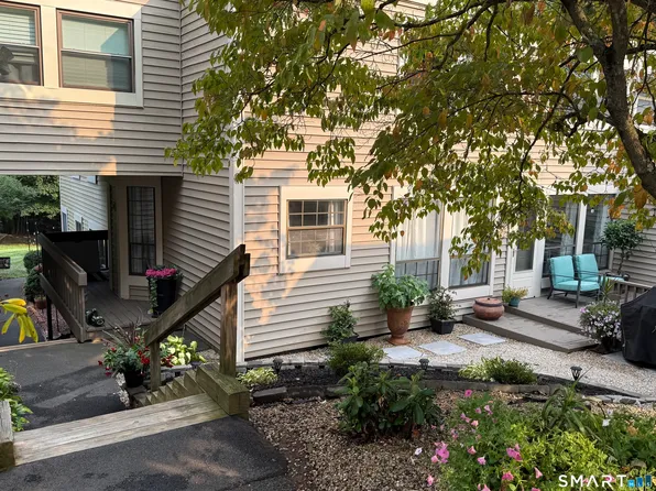 20 Beecher Lane #20, Rocky Hill, CT 06067