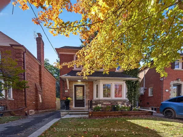 176 Hanna Rd, Toronto, ON M4G 3N8