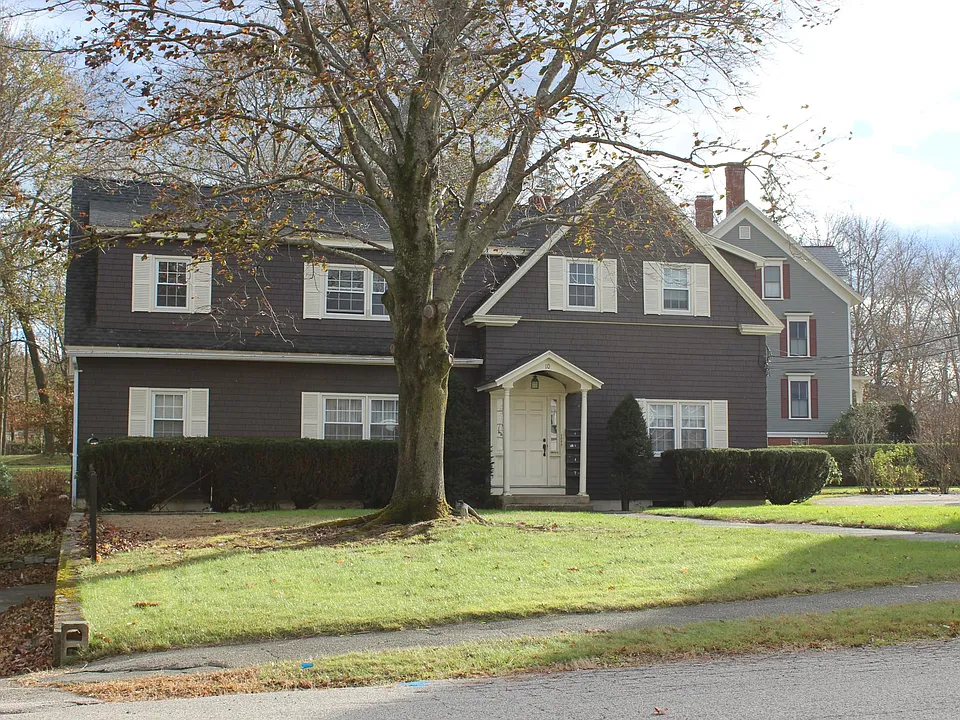 10 Mendum Ave #1