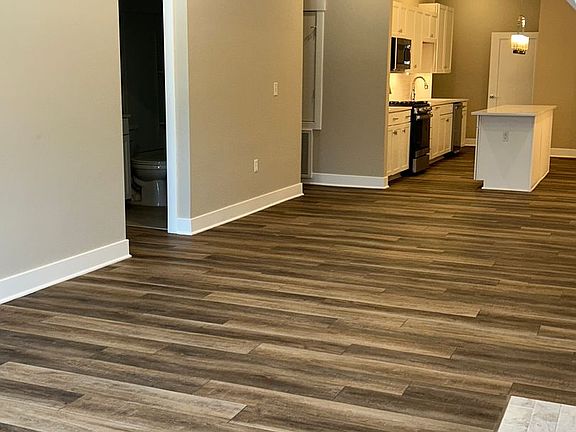 3rd image of 102B Creekside Way #102A