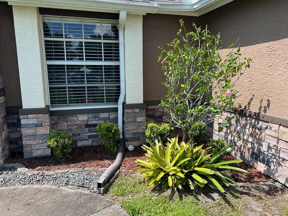 2nd image of 2985 Jacaranda Trl #1