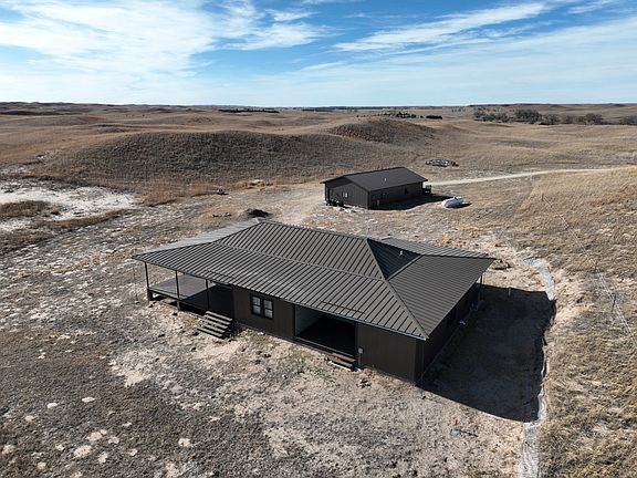 2nd image of 38585 S Crookston Rd