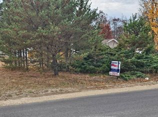 10312 E Carter Rd, Saint Helen, MI 48656