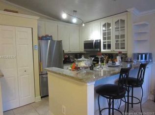 6592 SW 152nd Pl, Miami, FL 33193