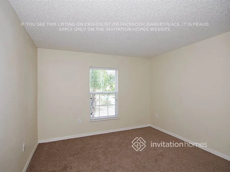 6702 Lorain St — Photo 14