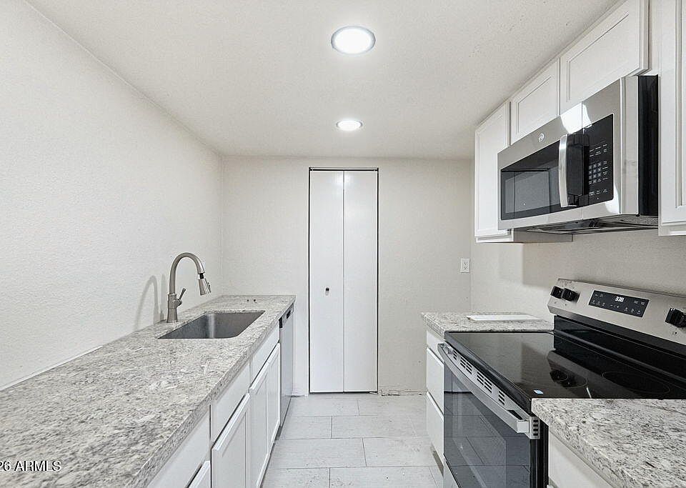 1st image of 4250 N 68TH Avenue