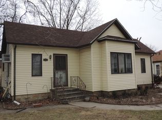 255 1st St, Manhattan, IL 60442