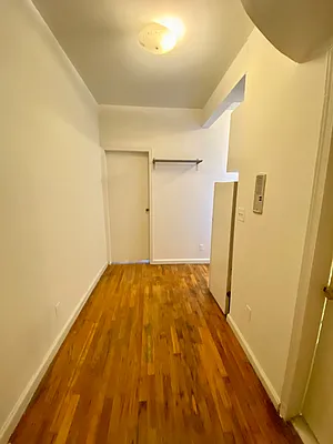 Rented by Brooklyn Heights Real Estate Inc | media 19