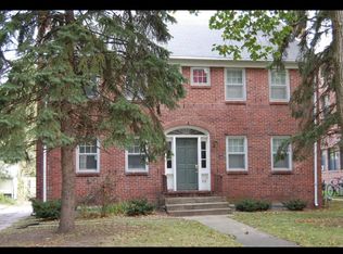 712 W Ohio St APT A, Urbana, IL 61801