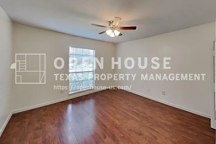 5045 Thompson Dr — Photo 14