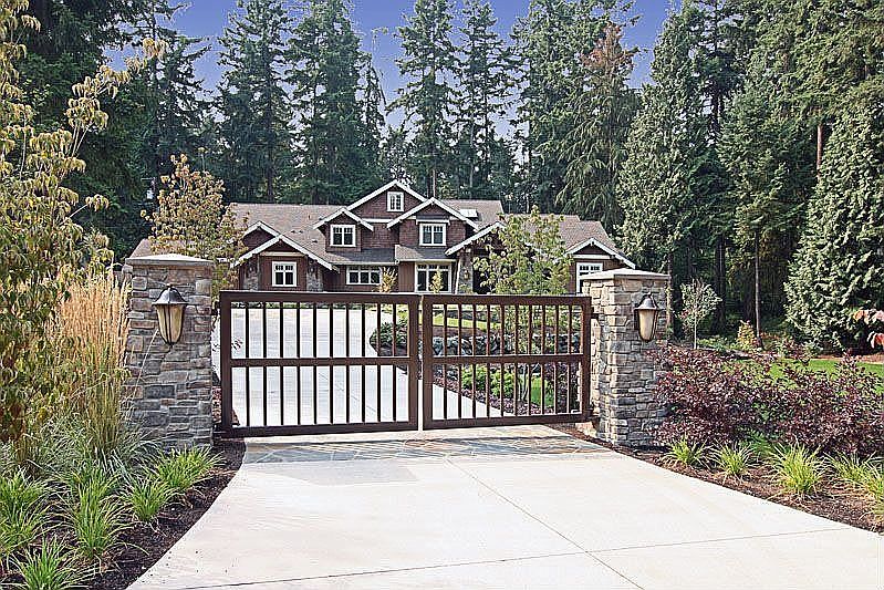 1st image of 3827 134th Ave NE