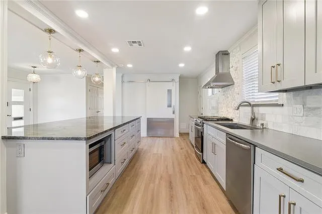 444 Beverly Garden Dr — Photo 11