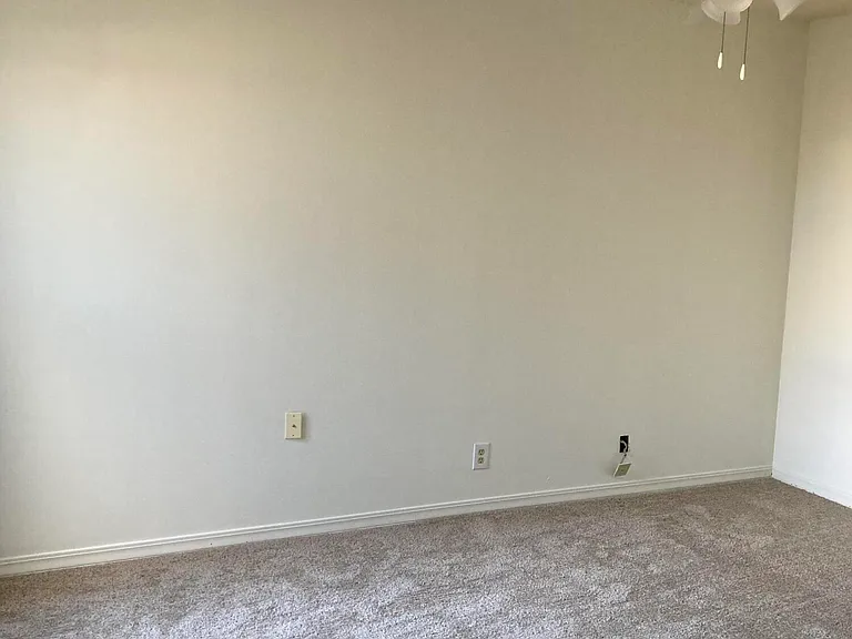 5240 River Park Dr — Photo 12